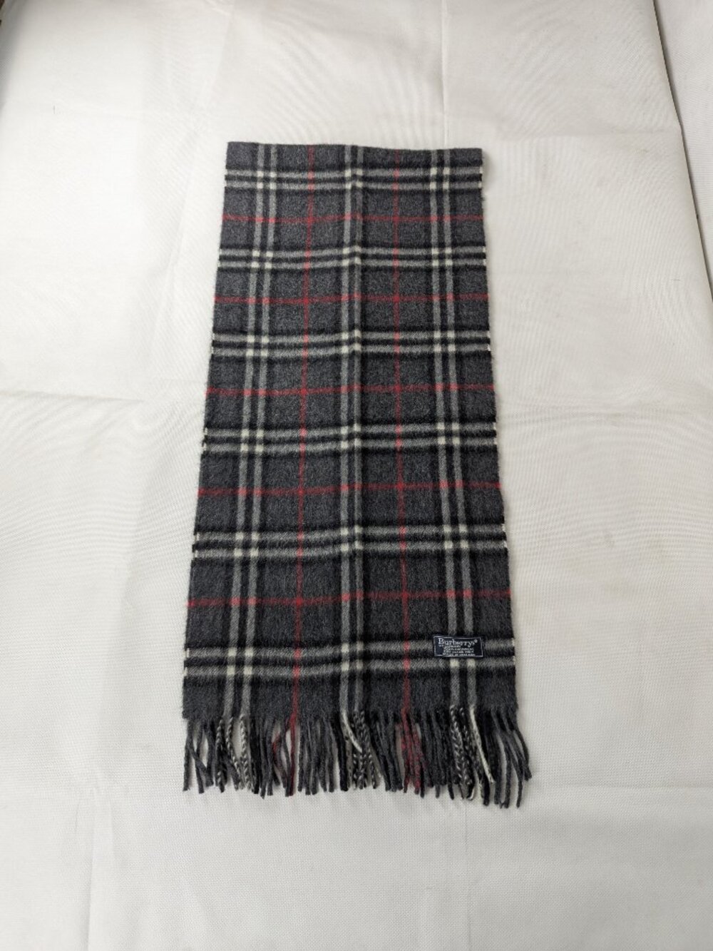 Designer Burberry Gray 100% Cashmere Check Scarf Unisex - Picture 4 of 7